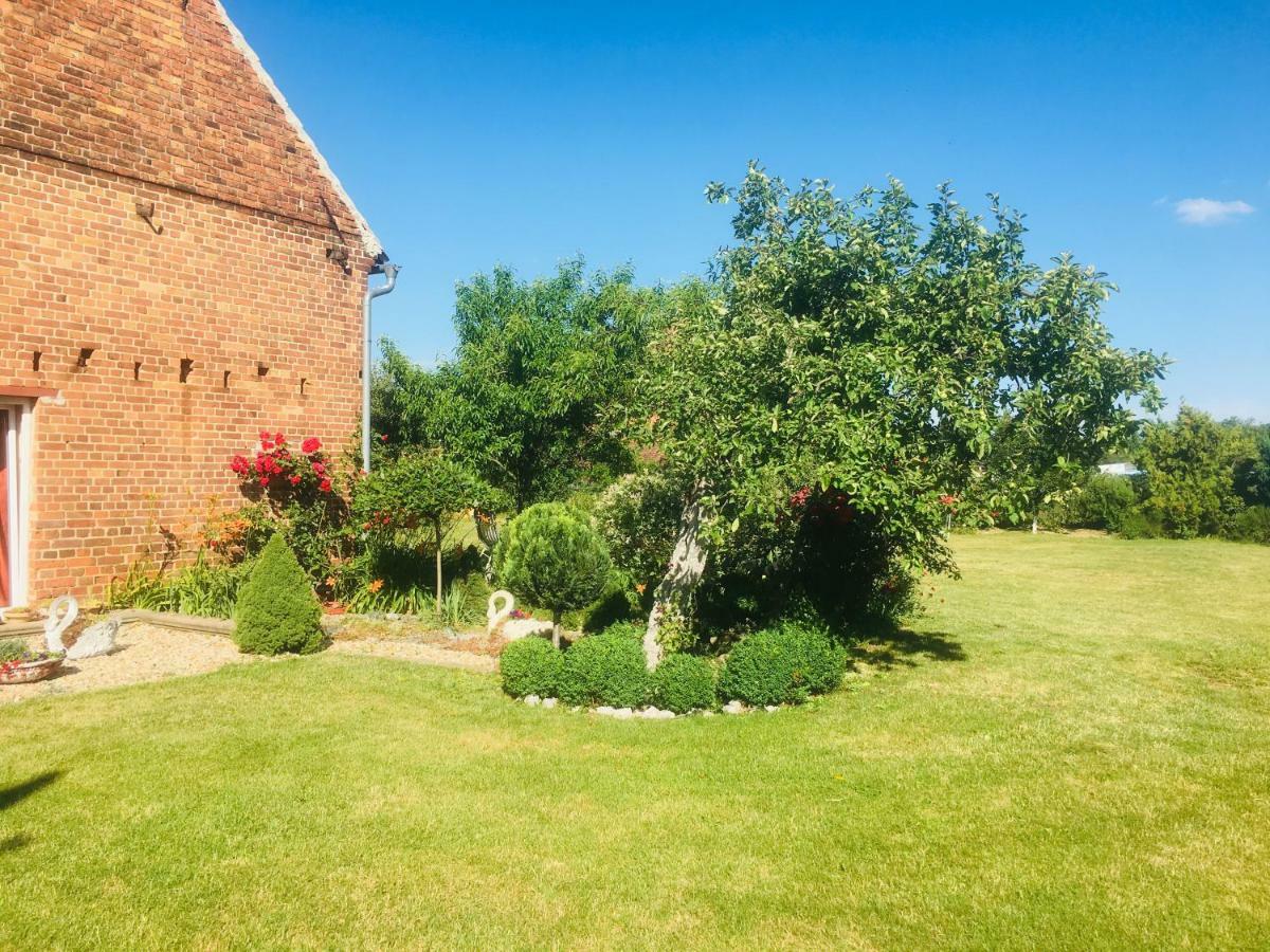 Guest House Wiejska Sielanka Brody  Bagian luar foto